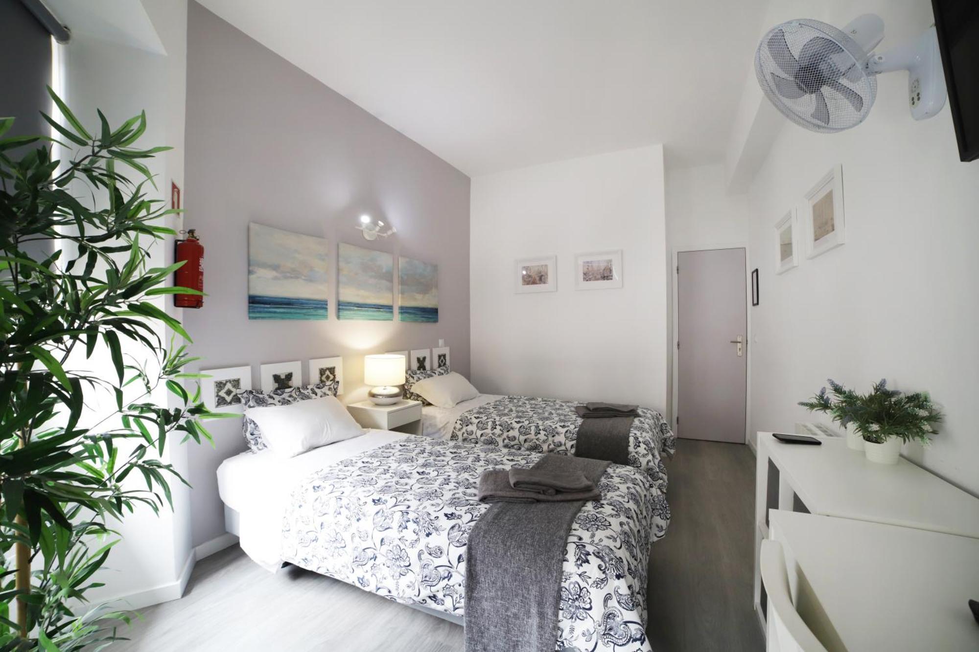 Guest House Triunfo OOporto Esterno foto